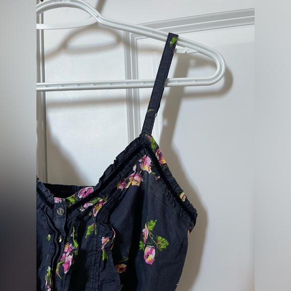 Brand new Hollister Peplum babydoll top / floral ruffle size small - Picture 7 of 8